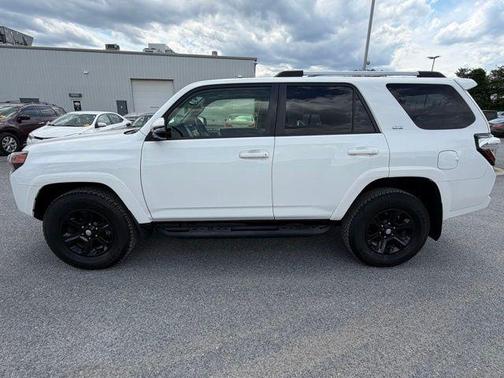 Ice Cap 2023 Toyota 4Runner SR5 Premium