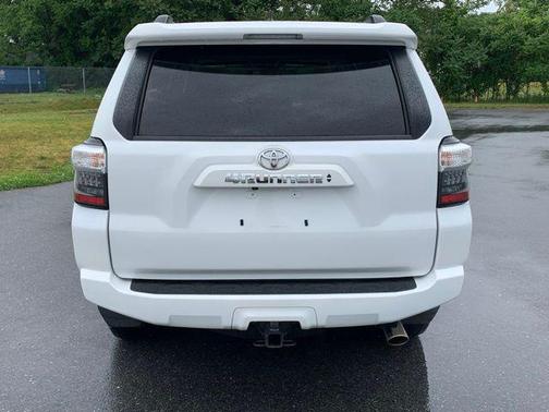 Ice Cap 2023 Toyota 4Runner SR5 Premium