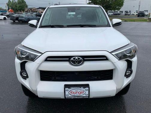 Ice Cap 2023 Toyota 4Runner SR5 Premium