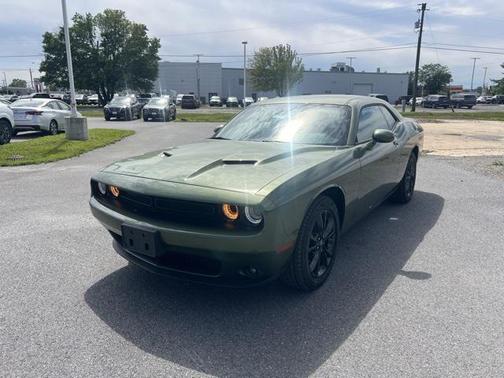 2023 Dodge Challenger SXT