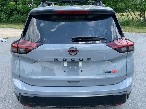 Boulder Gray Pearl 2026 Nissan Rogue Rock Creek