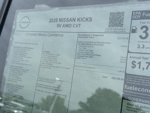 2025 Nissan Kicks SV
