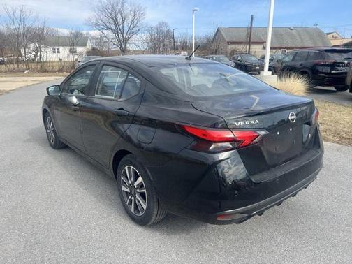 2025 Nissan Versa 1.6 S+