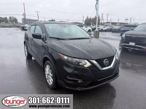 Magnetic Black Pearl 2022 Nissan Rogue Sport S