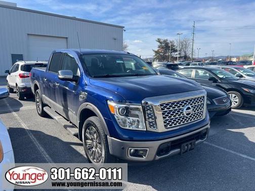 2017 Nissan Titan Platinum Reserve