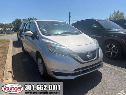 Brilliant Silver 2017 Nissan Versa Note SV