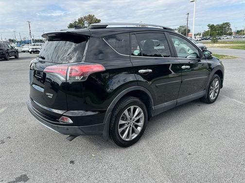 2017 Toyota RAV4 Limited