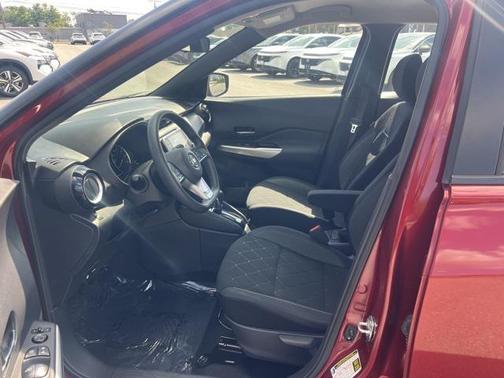 2018 Nissan Kicks SV