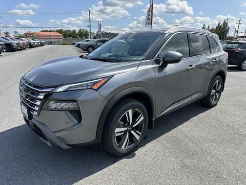 2025 Nissan Rogue SL