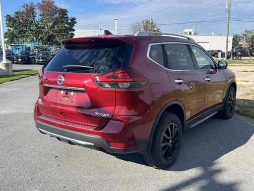 2020 Nissan Rogue SV