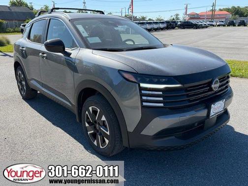 Gun Metallic 2026 Nissan Kicks SV