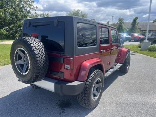 2013 Jeep Wrangler Unlimited Sahara