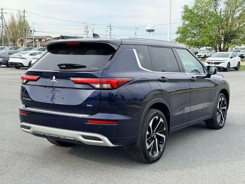 Cosmic Blue Metallic 2023 Mitsubishi Outlander SEL 2.5 S-AWC