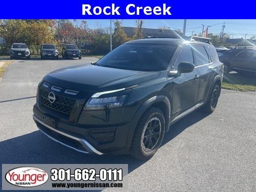 2024 Nissan Pathfinder Rock Creek 4WD