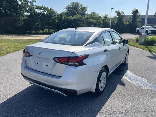 2020 Nissan Versa 1.6 S