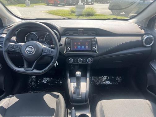 2023 Nissan Versa 1.6 S