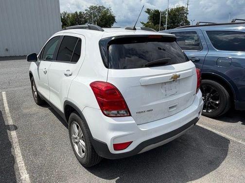 Summit White 2020 Chevrolet Trax LT