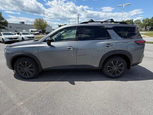 Gun Metallic 2026 Nissan Pathfinder SL