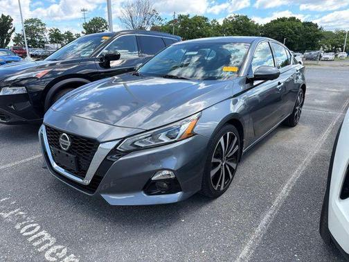 Gun Metallic 2020 Nissan Altima Platinum Intelligent AWD