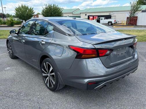 Gun Metallic 2020 Nissan Altima Platinum Intelligent AWD