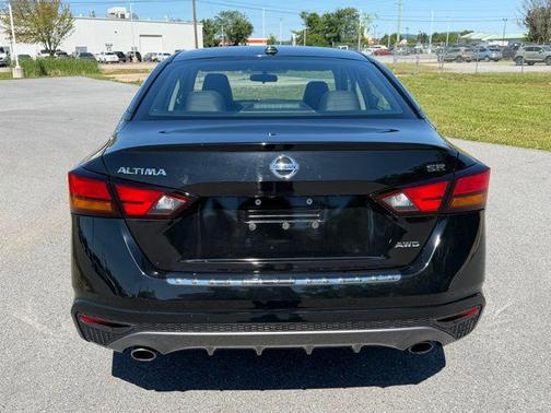 Super Black 2019 Nissan Altima 2.5 SR