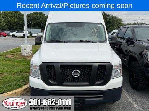 Glacier White 2019 Nissan NV Cargo NV2500 HD SV V6