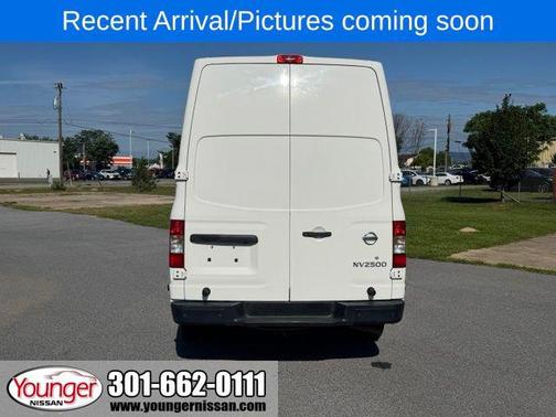 Glacier White 2019 Nissan NV Cargo NV2500 HD SV V6