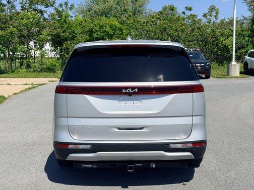 Silky Silver 2023 Kia Carnival LX