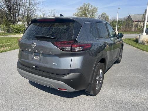 2023 Nissan Rogue S