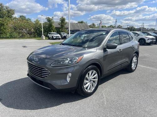 2021 Ford Escape Titanium