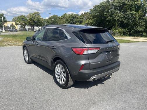 2021 Ford Escape Titanium