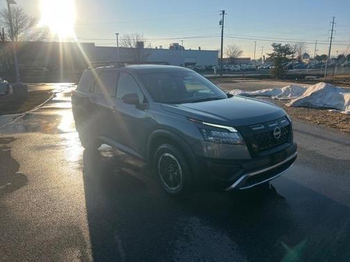 2024 Nissan Pathfinder Rock Creek 4WD