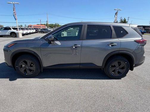Gun Metallic 2026 Nissan Rogue SV