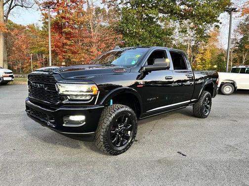 2020 RAM 2500 Limited Crew Cab 4X4 6'4' Box