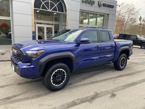 2024 Toyota Tacoma TRD Off-Road
