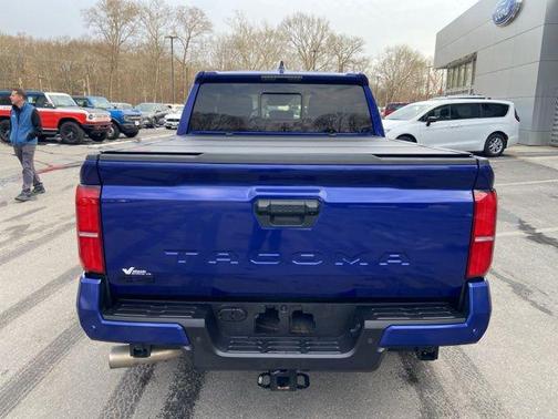 2024 Toyota Tacoma TRD Off-Road