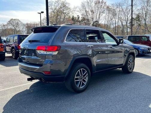 Granite Crystal Metallic Clearcoat 2021 Jeep Grand Cherokee Limited