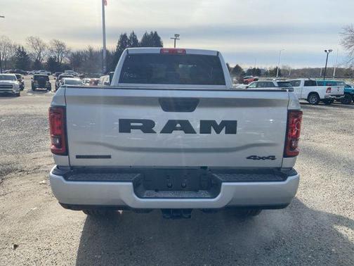 2026 RAM 2500 Big Horn Crew Cab 4x4 6'4' Box