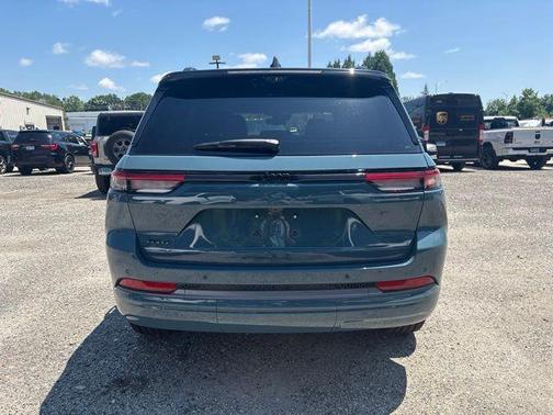 Steel Blue 2026 Jeep Grand Cherokee Limited