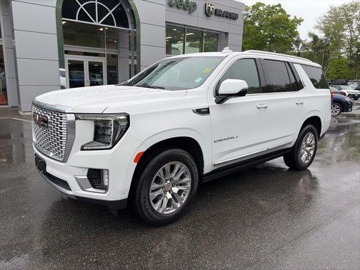 Summit White 2024 GMC Yukon Denali