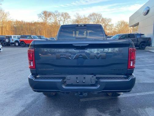 2025 RAM 2500 Laramie Crew Cab 4x4 6'4' Box