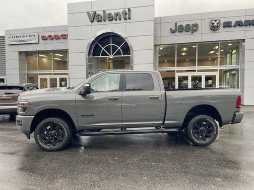 2025 RAM 2500 Laramie Crew Cab 4x4 6'4' Box
