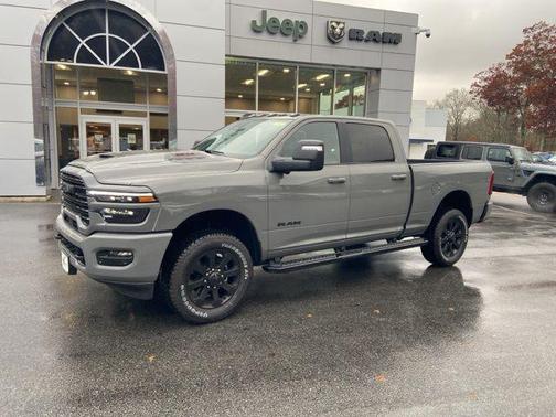 2025 RAM 2500 Laramie Crew Cab 4x4 6'4' Box