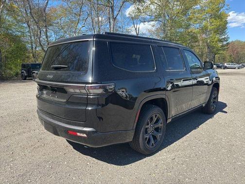 High Gloss Black 2026 Jeep Grand Wagoneer Limited Altitude 4x4