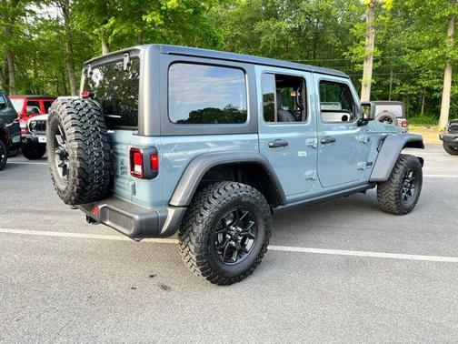 2024 Jeep Wrangler Willys