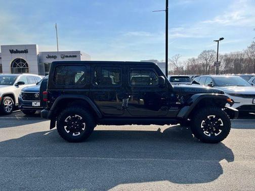 Black Clearcoat 2024 Jeep Wrangler 4xe Rubicon X