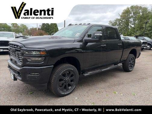 Diamond Black Crystal Pearlcoat 2026 RAM 2500 Black Express Crew Cab 4x4 6'4' Box