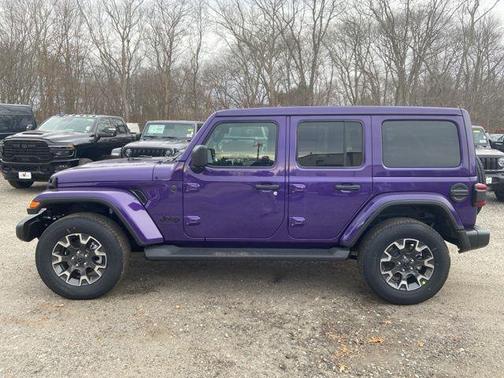 2026 Jeep Wrangler 4-Door Sahara 4x4