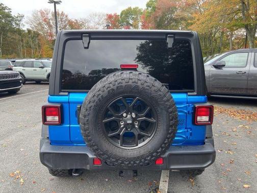 2025 Jeep Wrangler Willys