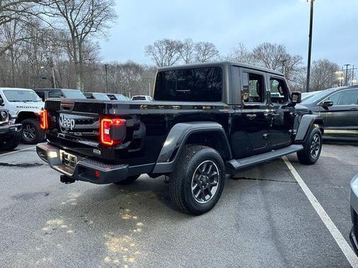 2020 Jeep Gladiator Overland